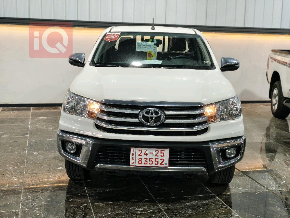 تويوتا هايلوكس